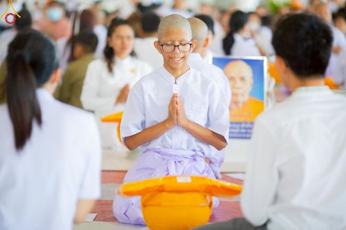 ภาพ No.215099:วันเสาร์ที่ 5 เมษายน พ.ศ. 2568 พิธีเวียนประทักษิณรอบพระมหาธรรมกายเจดีย์  พิธีวันทาเจดีย์ พิธีขอขมาและมอบผ้าไตร ในโครงการบรรพชาสามเณรฟื้นฟูพระพุทธศาสนาทั่วไทย , โครงการหน่อแก้วเปรียญธรรม รุ่นที่ 13 ,  โครงการสามเณรยุวธรรมทายาท รุ่นที่ 33 , โครงการสามเณรมั