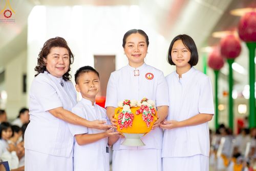 ภาพ No.141481:พิธีบรรพชาอุปสมบท โครงการอุปสมบทหมู่รุ่นผู้บริหาร รุ่นที่ 14 โครงการอุปสมบทหมู่ธรรมทายาท ระดับอุดมศึกษา รุ่นที่ 51 ภาคฤดูฝน ณ โบสถ์พระไตรปิฎก วัดพระธรรมกาย ในวันเสาร์ที่ 15 มิถุนายน พ.ศ. 2567