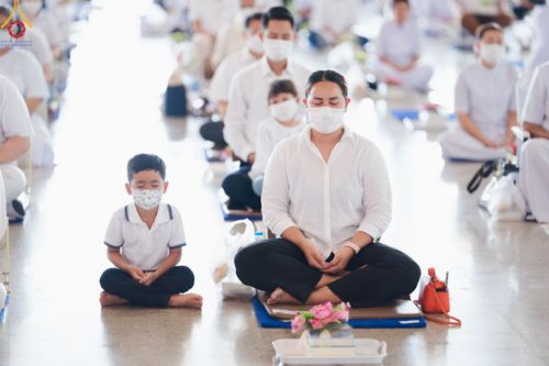 ภาพ No.81145:พิธีถวายหนังสือธรรมะ บาลี นักธรรม ทางก้าวหน้า วันเสาร์ที่ 27 พฤษภาคม พ.ศ. 2566 ณ บ้านแก้วเรือนทองคุณยายอาจารย์ฯ สภาธรรมกายสากล