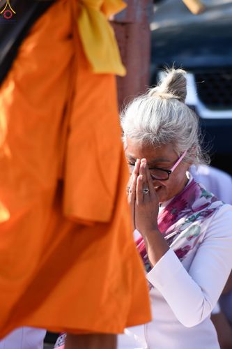 ภาพ No.295117:วันที่ 14 มกราคม พ.ศ. 2569 พิธีต้อนรับพระธรรมยาตรา อนุสรณ์สถานลำดับที่ 4  สถานที่เกิดด้วยกายธรรม ณ วัดโบสถ์บน ต.บางคูเวียง จ.นนทบุรี ในโครงการธรรมยาตรา กตัญญูบูชา มหาปูชนียาจารย์ พระมงคลเทพมุนี(สด จนฺทสโร) พระผู้ปราบมาร อนุสรณ์สถาน 7 แห่ง ปีที่ 14