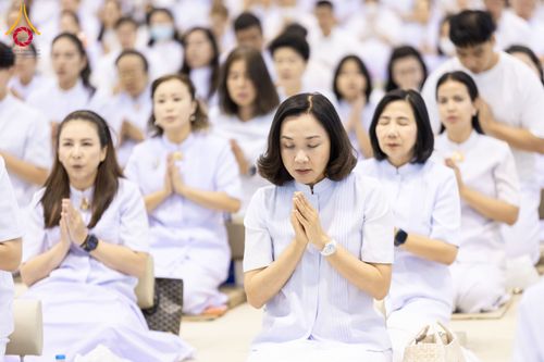 ภาพ No.287572:วันที่ 1 มกราคม พ.ศ. 2569 พิธีบูชาข้าวพระ ณ สภาธรรมกายสากล วัดพระธรรมกาย