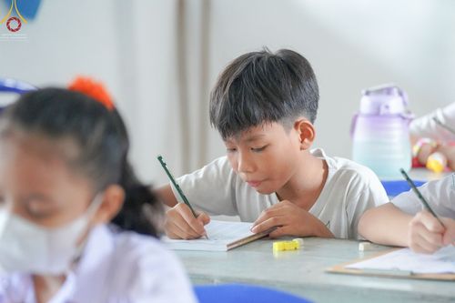 ภาพ No.65207:โครงการตอบปัญหาธรรมะทางก้าวหน้า IMEC (International Morals and Ethics Contest) ครั้งที่ 40 ณ โรงเรียน Djuanda ประเทศอินโดนีเซีย