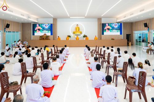 ภาพ No.65553:พิธีปลงผม และพิธีขอขมามอบผ้าไตร นาคธรรมทายาท ในโครงการอุปสมบทบูชาธรรม มหาปูชนียาจารย์ประจำปี 2565 ณ ศูนย์ปฏิบัติธรรมภาคใต้ บางกล่ำ จ.สงขลา วันที่ 19 พฤศจิกายน พ.ศ. 2565