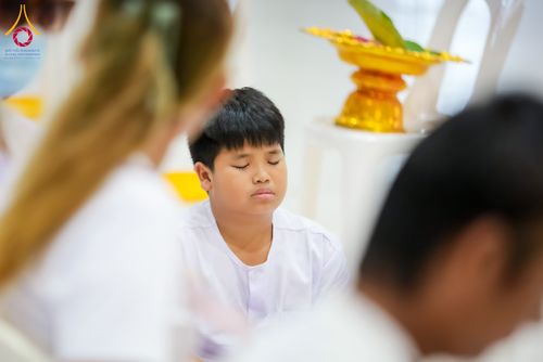 ภาพ No.317409:วันอาทิตย์ ที่ 29 มีนาคม พ.ศ.2569  พิธีปลงผม , พิธีขอขมามอบบาตรและผ้าไตร , พิธีบรรพชา ณ ศูนย์ปฏิบัติธรรมสมุทรปราการ จำนวน 42 รูป