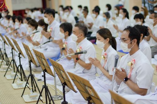 ภาพ No.72879:พิธีถวายภัตตาหารเป็นสังฆทาน แด่คณะพระธรรมยาตราฯ ในโครงการธรรมยาตรากตัญญูบูชา มหาปูชนียาจารย์ พระมงคลเทพมุนี(สด จนฺทสโร) พระผู้ปราบมาร อนุสรณ์สถาน 7 แห่ง ปีที่ 11 วันที่ 20 มกราคม พ.ศ. 2566