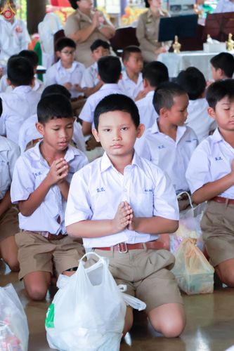 ภาพ No.333634:วันพฤหัสบดี ที่ 11 มิถุนายน พ.ศ.2569 โครงการตักบาตรปลื้มใจ" เนื่องในวันไหว้ครู  ณ โรงเรียนธนสิทธิ์อนุสรณ์ อ.บางพลี จ.สมุทรปราการ