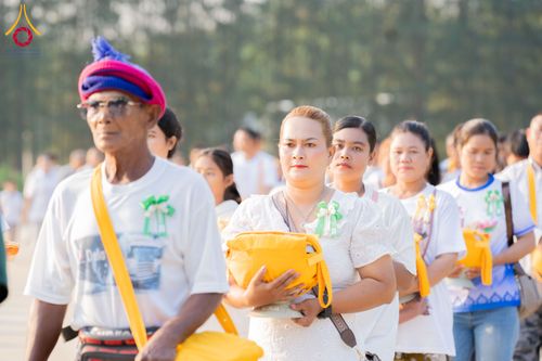 ภาพ No.318643:วันที่ 29 มีนาคม พ.ศ. 2569 พิธีเวียนประทักษิณ มอบผ้าไตร บรรพชาสามเณร  ณ ศูนย์อบรมเยาวชนกาญบุรี