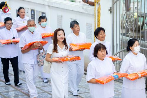 ภาพ No.298858:วันที่ 16 มกราคม พ.ศ. 2569 พิธีทอดผ้าป่าทำนุบำรุงศาสนสถาน ณ วัดอัมพวัน ต.บางม่วง อ.บางใหญ่ จ.นนทบุรี ในโครงการธรรมยาตรา กตัญญูบูชา มหาปูชนียาจารย์ พระมงคลเทพมุนี(สด จนฺทสโร) พระผู้ปราบมาร อนุสรณ์สถาน 7 แห่ง ปีที่ 14