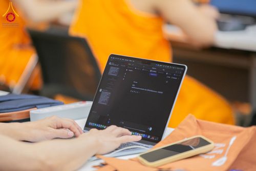 ภาพ No.285098:วันศุกร์ที่12 ธันวาคม พ.ศ.2568  อบรม AI ให้พระเจ้าอาวาสต่างประเทศ โดย แผนกบัณฑิตศึกษา กองวิชาการ ศูนย์พุทธศาสตร์ศึกษา DCI สำนักการศึกษา วัดพระธรรมกาย