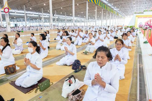 ภาพ No.308655:วันที่ 1 กุมภาพันธ์ พ.ศ. 2569 พิธีรับประกาศนียบัตร และพระของขวัญพระธรรมยาตรา ณ สภาธรรมกายสากล วัดพระธรรมกาย จ.ปทุมธานี