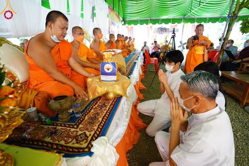 ภาพ No.63551:พิธีทอดกฐินสามัคคีทั่วไทย 5,000 วัด โดยคณะศิษยานุศิษย์วัดพระธรรมกาย น้อมบูชาธรรม 78 ปี หลวงพ่อธัมมชโย วันที่ 30 ตุลาคม พ.ศ. 2565 ณ วัดปากน้ำ(สวนโมกข์ธรรม) อ.เมือง จ.เพชรบูรณ์