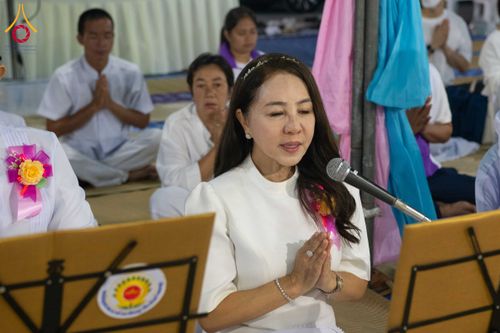 ภาพ No.297783:วันที่ 19 มกราคม พ.ศ. 2569 พิธีถวายภัตตาหารเป็นสังฆทาน แด่พระธรรมยาตรา ณ อนุสรณ์สถานบางปลา วัดบางปลา อำเภอบางเลน จังหวัดนครปฐม ในโครงการธรรมยาตรา กตัญญูบูชา มหาปูชนียาจารย์ พระมงคลเทพมุนี(สด จนฺทสโร) พระผู้ปราบมาร อนุสรณ์สถาน 7 แห่ง ปีที่ 14