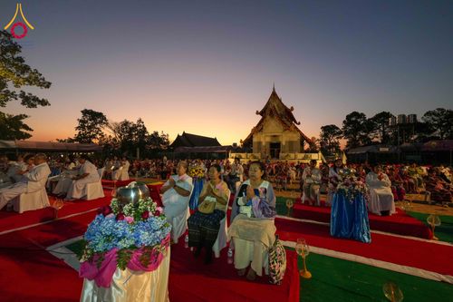 ภาพ No.309084:วันศุกร์ที่ 6 กุมภาพันธ์ พ.ศ.2569 พิธีจุดประทีปโคมลาน ปล่อยโคมลอยถวายเป็นพุทธบูชา  ณ ลานธรรมเจดีย์วัดทุ่งเจริญธรรม อ.อมก๋อย จ.เชียงใหม่