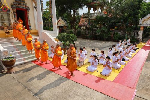 ภาพ No.67105:พิธีอุปสมบทวัดบางโปรง อ.เมืองสมุทรปราการ จ.สมุทรปราการ รับบุญจัดงานโดย สำนักพัฒนาเยาวชนโลก เมื่อวันที่ 9 ธันวาคม พ.ศ. 2565
