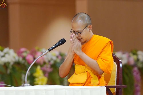 ภาพ No.323810:วันที่ 22 เมษายน พ.ศ.2569 (วันคุ้มครองโลก) งานถวายมหาสังฆทาน 40,000 กว่าวัดทั่วประเทศ สัมมนาคณะสงฆ์เพื่อความเจริญรุ่งเรืองมั่นคงแห่งพระพุทธศาสนา ณ วัดพระธรรมกาย