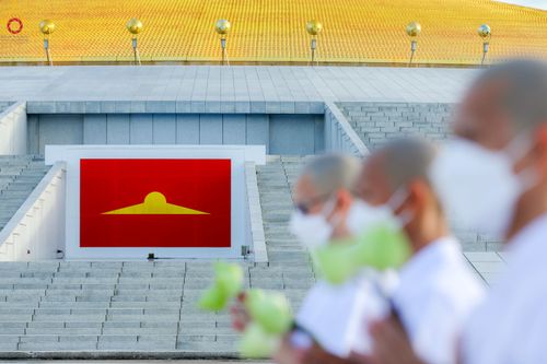 ภาพ No.82649:พิธีเวียนประทักษิณ, พิธีวันทาเจดีย์ ณ มหาธรรมกายเจดีย์  พิธีบรรพชาหมู่พระพี่เลี้ยงเข้าพรรษา, ธรรมทายาทอุดมศึกษา รุ่นที่ 50(ภาคฤดูฝน) และธรรมทายาทพุทธศาสตร์สากล รุ่นที่ 7 (ภาคฤดูฝน) วันเสาร์ที่ 17 มิถุนายน พ.ศ. 2566 ณ  โบสถ์พระไตรปิฎก วัดพระธรรมกาย จ.ปทุม