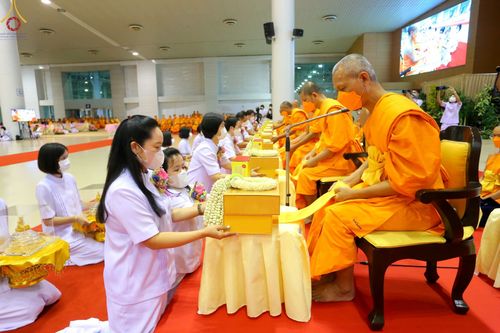 ภาพ No.64125:พิธีมุทิตาสักการะพระมหาเถระและพระเถระ ครั้งที่ 28 ประจำปี พ.ศ. 2565 วันอาทิตย์ที่ 20 พฤศจิกายน พ.ศ. 2565 ณ ห้องแก้วสารพัดนึก 1 สภาธรรมกายสากล วัดพระธรรมกาย