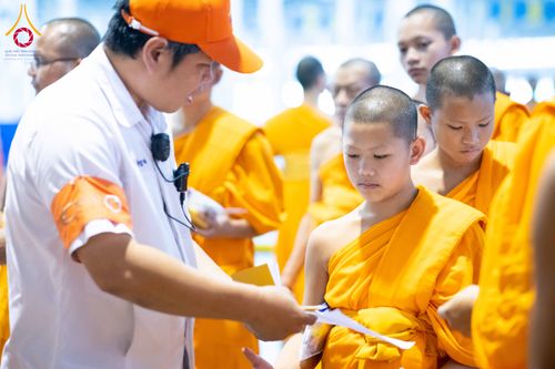 ภาพ No.309451:วันที่ 12 กุมภาพันธ์ พ.ศ. 2569 การสอบบาลีสนามหลวง ประจำปี 2569 ประโยค 1-2, ป.ธ.3/ ประโยค บ.ศ.1-2, บ.ศ.3 ณ สนามสอบประจำจังหวัดปทุมธานี แห่งที่ 2  วัดพระธรรมกาย อ.คลองหลวง จ.ปทุมธานี