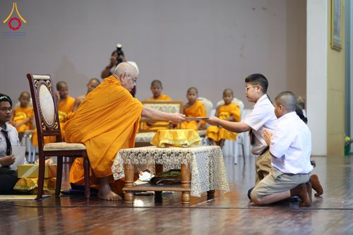 ภาพ No.282330:วันอังคารที่ 23 ธันวาคม พ.ศ.2568 รวมพลังเด็กดีวีสตาร์ 1,200 คน  ณ มหาวิทยาลัยราชภัฏยะลา จังหวัดยะลา