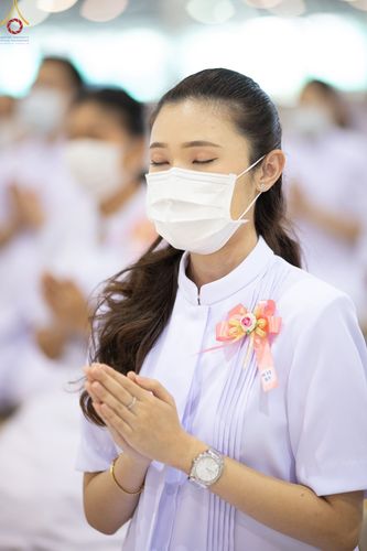 ภาพ No.65189:พิธีบูชาข้าวพระ และสาธุชนปฏิบัติธรรมร่วมกัน ในวันอาทิตย์ต้นเดือนที่ 4 ธันวาคม พ.ศ. 2565 ณ วัดพระธรรมกาย จ.ปทุมธานี