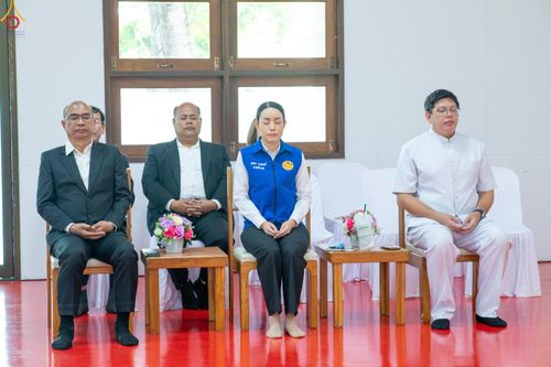 ภาพ No.333709:วันที่ 11-12 มิถุนายน พ.ศ.2569 โครงการพัฒนาคุณภาพชีวิตและส่งเสริมอาชีพผู้สูงอายุ โดย กองสวัสดิการสังคมเทศบาลเมืองคลองหลวง ประจำปี 2569 ณ อาคารปลูกศรัทธา2 วัดพระธรรมกาย