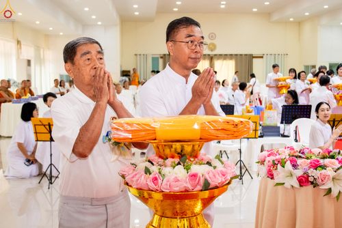 ภาพ No.336130:วันที่ 20 มิถุนายน พ.ศ.2569 พิธีทอดผ้าป่า ส่งเสริมงานพระพุทธศาสนา , พิธีเจริญพระพุทธมนต์เนื่องในวาระครบรอบ 14 ปี ธรรมอุทยานบ้านแป้ง อ.พรหมบุรี จ.สิงห์บุรี