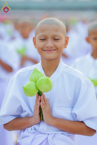 ภาพ No.319354:วันเสาร์ที่ 4 เมษายน พ.ศ.2569 พิธีขอขมา มอบผ้าไตร และถวายบาตรแด่นาคธรรมทายาท ในโครงการบรรพชาสามเณรฟื้นฟูพระพุทธศาสนาทั่วไทย โครงการหน่อแก้วเปรียญธรรม รุ่นที่ 14 โครงการสามเณรยุวธรรมทายาท รุ่นที่ 34 โครงการสามเณรมัชฌิมธรรมทายาท รุ่นที่ 30 ณ สภาธรรมกายสากล