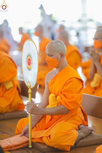 ภาพ No.75423:พิธีสวดพระพุทธมนต์และถวายภัตตาหารเป็นสังฆทาน เนื่องในวันมหาปูชนียาจารย์ วันที่ 3 กุมภาพันธ์ พ.ศ. 2565 ณ วัดพระธรรมกาย อ.คลองหลวง จ.ปทุมธานี