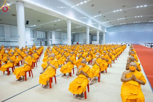 ภาพ No.90876:พิธีบำเพ็ญกุศลสวดพระอภิธรรม  อุบาสกถาวร พรหมถาวร (อุบาสกผู้ปั้นพระ) คืนที่ 5 วันพุธที่ 18 ตุลาคม พ.ศ. 2566 ณ ห้องแก้วสารพัดนึก 1 สภาธรรมกายสากล วัดพระธรรมกาย จ.ปทุมธานี