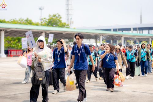 ภาพ No.325485:วันที่ 21-22 เมษายน พ.ศ.2569 การอบรมจิตอาสาเพื่อจัดเตรียมภัตตาหาร และจัดงานถวายมหาสังฆทานแด่ คณะสงฆ์ 40,000 กว่าวัดทั่วประเทศ ณ วัดพระธรรมกาย