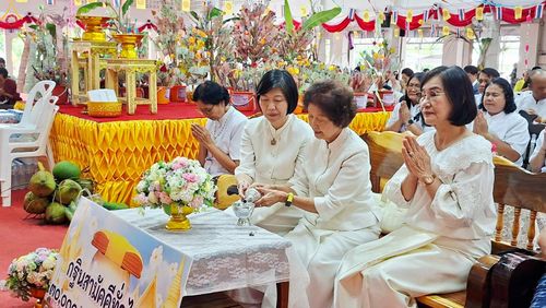 ภาพ No.283490:วันที่ 29 ตุลาคม พ.ศ. 2568 พิธีทอดกฐินสามัคคีทั่วไทย 30,000 วัด  โดยคณะศิษยานุศิษย์ บูชาธรรม 81 ปี หลวงพ่อธัมมชโย  ณ วัดบ้านบัว จ.บุรีรัมย์