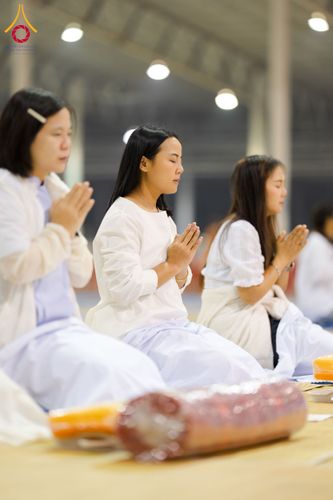 ภาพ No.306234:วันที่ 30 มกราคม พ.ศ. 2569 พิธีถวายภัตตาหารเป็นสังฆทาน แด่พระธรรมยาตรา ณ วัดพระธรรมกาย  จังหวัดปทุมธานี ในโครงการธรรมยาตรา กตัญญูบูชา มหาปูชนียาจารย์ พระมงคลเทพมุนี(สด จนฺทสโร) พระผู้ปราบมาร อนุสรณ์สถาน 7 แห่ง ปีที่ 14