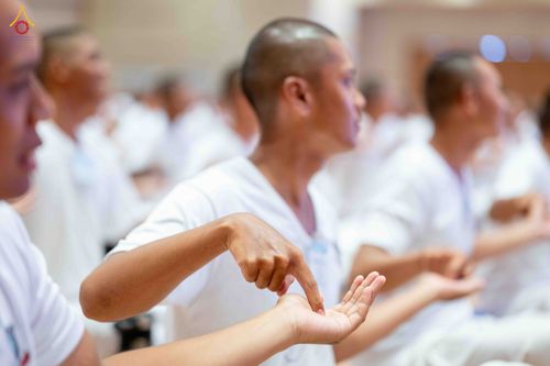 ภาพ No.340343:วันที่ 23 กรกฎาคม พ.ศ. 2569 พิธีเปิดโครงการพัฒนาคุณธรรม จริยธรรม สำหรับนักเรียนนายสิบตำรวจ (นสต.) รุ่นที่ 17 ศูนย์ฝึกอบรมตำรวจภูธรภาค 1 ระหว่างวันที่ 23-27 กรกฏาคม 2569 ( 5 วัน 4 คืน) ณ ศูนย์ปฏิบัติธรรมเวิล์ดพีช วัลเล่ย์ (World Peace Valley) เขาใหญ่  ต.ห