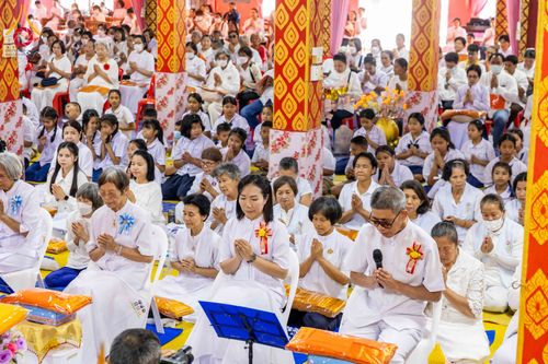 ภาพ No.303718:วันที่ 27 มกราคม พ.ศ. 2569 พิธีทอดผ้าป่าทำนุบำรุงศาสนสถาน ณ วัดตะเคียน อ.บางกรวย จ.นนทบุรี ในโครงการธรรมยาตรา กตัญญูบูชา มหาปูชนียาจารย์ พระมงคลเทพมุนี(สด จนฺทสโร) พระผู้ปราบมาร อนุสรณ์สถาน 7 แห่ง ปีที่ 14