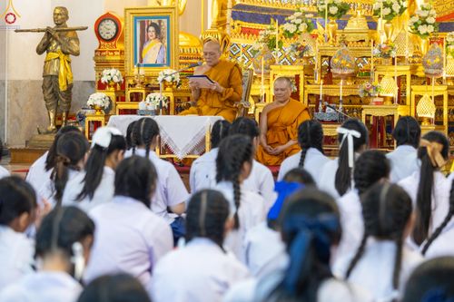 ภาพ No.289058:วันพุธที่ 17 ธันวาคม พ.ศ.2568 กิจกรรมเยาวชนไทยรวมใจทำความดี "เด็กดีมหานคร ต้นแบบด้านศีลธรรม" แข่งขันสอบตอบปัญหาศีลธรรมในพระพุทธศาสนา ครั้งที่ 7 และวันรวมพลังเด็กดี V-Star ประจำปี 2568 ณ วัดมหาธาตุยุวราชรังสฤษฎิ์ราชวรมหาวิหาร กรุงเทพมหานคร