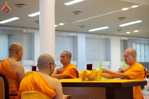 ภาพ No.308569:วันที่ 1 กุมภาพันธ์ พ.ศ. 2569 สัมมนาพิเศษ พิธีมอบพระราชเหล็ก ณ ห้องแก้วสารพัดนึก1 วัดพระธรรมกาย จ.ปทุมธานี