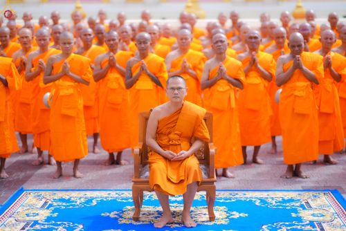 ภาพ No.280445:วันที่ 4 ธันวาคม พ.ศ. 2568 พิธีอุปสมบทหมู่ ในโครงการบวชบูชาธรรมมหาปูชนียาจารย์ 4 วัด ในจังหวัดบุรีรัมย์