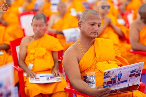 ภาพ No.315221:​วันอาทิตย์ที่ 22 มีนาคม พ.ศ.2569 สามเณรธรรมทายาทเนปาล 500 รูป ฟังธรรม สวดมนต์ ปฏิบัติธรรมร่วมกัน  ณ International Assembly and Meditation Hall Lumbini