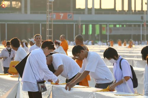 ภาพ No.320246:วันที่ 3-7 เมษายน พ.ศ.2569 การเตรียมงาน ณ ลานธรรม เพื่องานถวายมหาสังฆทาน 40,000 กว่าวัดทั่วประเทศ วันคุ้มครองโลก 22 เมษายน พ.ศ.2569 วัดพระธรรมกาย