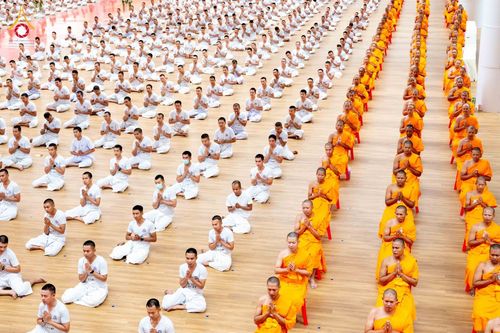 ภาพ No.351199:วันที่ 21 กันยายน พ.ศ. 2569 พิธีปิดโครงการบรรพชาพัฒนาคุณธรรม จริยธรรม  สำหรับนักเรียนนายสิบตำรวจ (นสต.) รุ่นที่ 16 ศูนย์ฝึกอบรมตำรวจภูธรภาค 1