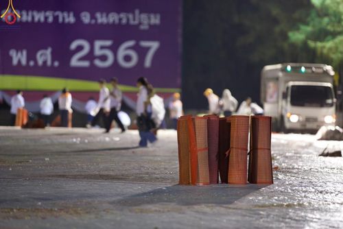 ภาพ No.108869:V.6 บุญเข้า การเตรียมงาน เก็บงาน การรับบุญของเจ้าหน้าที่หน่วยงานต่างๆ เพื่อโครงการธรรมยาตรา กตัญญูบูชามหาปูชนียาจารย์ พระมงคลเทพมุนี (สด จนฺทสโร) พระผู้ปราบมาร อนุสรณ์สถาน 7 แห่ง ปีที่ 12 ระหว่างวันที่ 2 - 31 มกราคม พ.ศ.2567