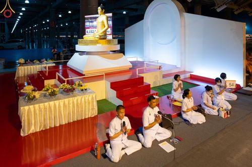 ภาพ No.125579:V.27 มาฆะ สาธุ  การรับบุญเตรียมงาน ปฎิบัติงาน เก็บงาน ของเจ้าหน้าที่หน่วยงานต่างๆ เพื่อวันมาฆบูชา วันเสาร์ที่ 24 กุมภาพันธ์  พ.ศ. 2567 ณ วัดพระธรรมกาย จ.ปทุมธานี