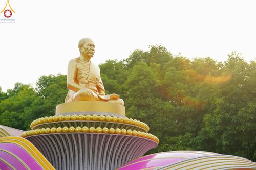 ภาพ No.120231:พิธีต้อนรับพระธรรมยาตรา ในโครงการธรรมยาตรา กตัญญูบูชา มหาปูชนียาจารย์ พระมงคลเทพมุนี(สด จนฺทสโร) พระผู้ปราบมาร อนุสรณ์สถาน 7 แห่ง ปีที่ 12 วันที่ 28 มกราคม พ.ศ. 2567 ณ วัดพระธรรมกาย จ.ปทุมธานี