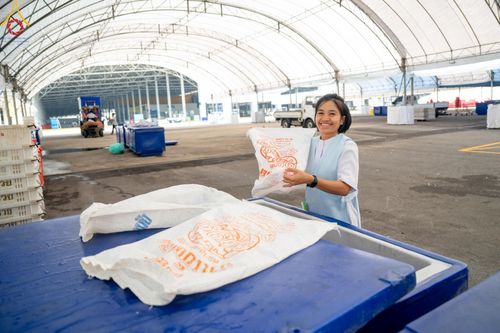 ภาพ No.58441:V.41 เทหมดใจ  ลุยต่อไป ร้อยซาวปี การเตรียมงาน การปฏิบัติงาน และการเก็บงาน ของเจ้าหน้าที่หน่วยงานต่างๆ เพื่อพิธีฉลองอายุวัฒนมงคล 80 ปี หลวงพ่อธัมมชโย และรับถวายมหาสังฆทาน 10,000 กว่าวัดทั่วประเทศ ในวันคุ้มครองโลก จันทร์ที่ 22 เมษายน พ.ศ. 2567