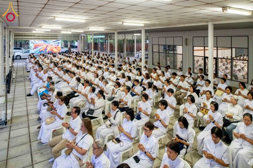 ภาพ No.314914:วันอาทิตย์ที่ 22 มีนาคม พ.ศ. 2569 พิธีบำเพ็ญกุศล คุณพ่อณรงค์ จินตมากุล  สิริอายุ 99 ปี 11 เดือน โยมบิดา พระครูปลัดรัตนวีรวัฒน์ (รังสฤษดิ์ อิทฺธิจินตโก) ที่ปรึกษาเจ้าคณะจังหวัดปทุมธานี เจ้าอาวาสวัดพระธรรมกาย  ณ ห้องปลูกศรัทธา 2 วัดพระธรรมกาย ปทุมธานี