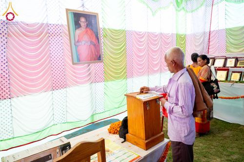 ภาพ No.280166:วันที่ 19 ธันวาคม พ.ศ. 2568 พิธีชำระร่าง พระติโลกานันทะ มหาเถโร  พระสังฆราชองค์ที่ 4 แห่งเทือกเขาจิตตะกอง  ประเทศบังกลาเทศ