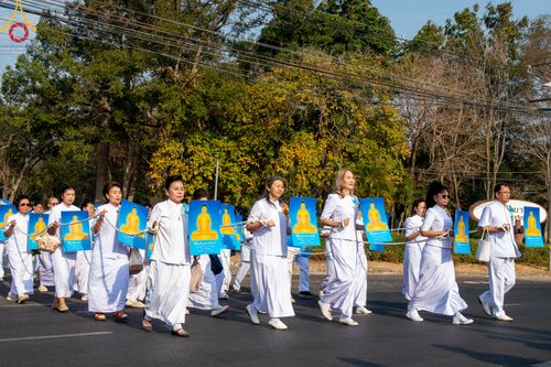 ภาพ No.310507:วันอาทิตย์ที่ 22 กุมภาพันธ์ พ.ศ. 2569 พิธีอัญเชิญพระประธาน “พระธรรมกาย” เพื่อไปประดิษฐาน ณ ธุดงเข้าสถานอำนาจเจริญ จังหวัดอำนาจเจริญ