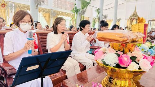 ภาพ No.282900:วันที่ 25 ตุลาคม พ.ศ.2568  พิธีทอดกฐินสามัคคีทั่วไทย 30,000 วัด  โดยคณะศิษยานุศิษย์ บูชาธรรม 81 ปี  หลวงพ่อธัมมชโย ณ วัดธารเกษม อำเภอพระพุทธบาท จ. สระบุรี