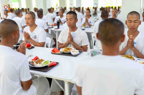 ภาพ No.340541:วันที่ 24-25 กรกฎาคม พ.ศ. 2569 โครงการพัฒนาคุณธรรม จริยธรรม สำหรับนักเรียนนายสิบตำรวจ (นสต.) รุ่นที่ 17 ศูนย์ฝึกอบรมตำรวจภูธรภาค 1 ได้จัดกิจกรรม WalkRally สวดมนต์นั่งสมาธิ และฟังธรรมจากพระอาจารย์ ณ ศูนย์ปฏิบัติธรรมเวิล์ดพีช วัลเล่ย์ (World Peace Valley) 
