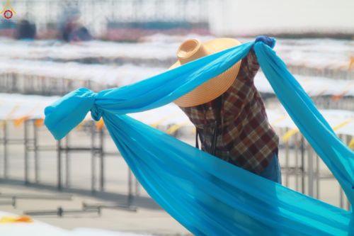 ภาพ No.321965:วันที่ 11-12 เมษายน พ.ศ.2569 การเตรียมงาน มัดถุงน้ำ , ผูกผ้าระบาย , เตรียมจุดฉันภัตตาหาร เพื่องานถวายมหาสังฆทาน 40,000 กว่าวัดทั่วประเทศ วันคุ้มครองโลก 22 เมษายน พ.ศ.2569 วัดพระธรรมกาย